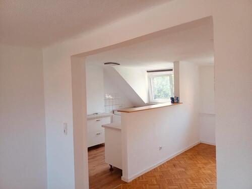 Foto - Saarbrücken-Gersweiler: Frisch renovierte 3 Zimmer-DG-Wohnung