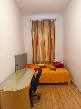 Foto - Mietwohnung - 450,00 EUR Kaltmiete,