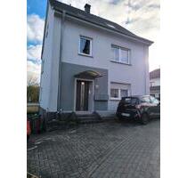 Dreifamilienhaus Staudt 2-3km zu A3ICE - Mogendorf