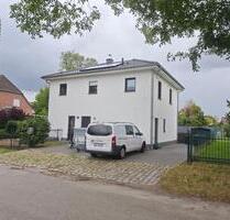 Exklusive Stadtvilla in Panketal – Wohnen & Arbeiten
