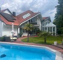 Wohntraum in Bestlage - 1.680.000,00 EUR Kaufpreis, in Ergolding (PLZ: 84030)