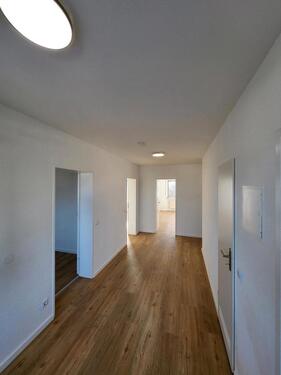 Foto - Moderne 3-Zimmer-Wohnung (80 m²) – Erstbezug nach Kernsanierung