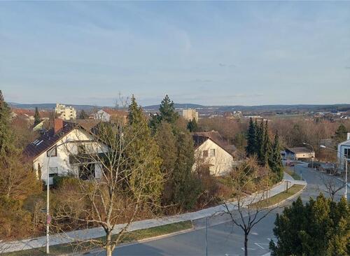 Foto - 3 Zimmer Dachgeschoßwohnung zur Miete in Bayreuth