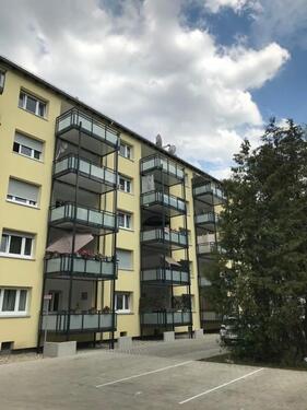 Foto - Sanierte 3-Zimmer Wohnung mit großem Balkon in Neu-Ulm