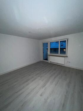 Foto - SOFORT VERFÜGBAR - Schöne 1-Zimmer Wohnung mit Balkon in Nürnberg