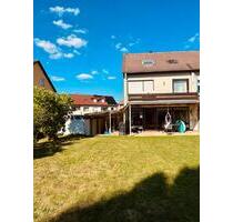 Doppelhaushälfte - 245.000,00 EUR Kaufpreis, in Münchberg (PLZ: 95213)