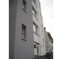 Top! SanierteRenovierte 2,5 Zimmer Wohnung mit Balkon in Frankfurt Eschersheim - Frankfurt am Main