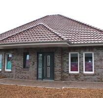 Exklusiver Bungalow - 485.000,00&nbsp;EUR Kaufpreis, ca.&nbsp; 115,00&nbsp;m&sup2; in Westerstede (PLZ: 26655)