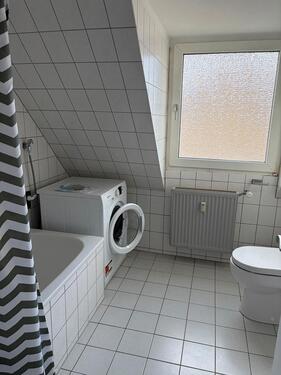 Foto - 2 Zimmer Dachgeschoßwohnung zur Miete in Köln