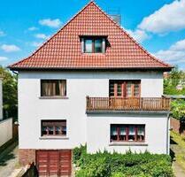 Zweifamilienhaus im Stadtvillenstil von Privat - Calbe (Saale)