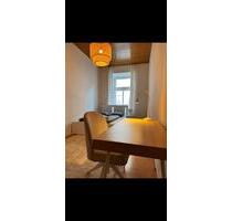 Altbau WG Zimmer in Neuhausen - 900,00&nbsp;EUR Kaltmiete, ca.&nbsp; 12,00&nbsp;m&sup2; in München (PLZ: 80636) Maxvorstadt