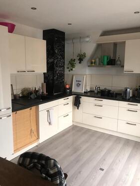 Foto - Helle 2,5 Zimmer Dachgeschosswohnung mit Balkon - Nachmieter gesu