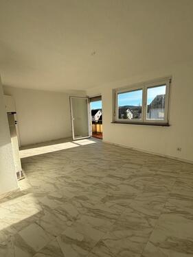 Foto - 3 Zimmer Wohnung mit Balkon - 700,00&nbsp;EUR Kaltmiete, ca.&nbsp; 70,00&nbsp;m&sup2;