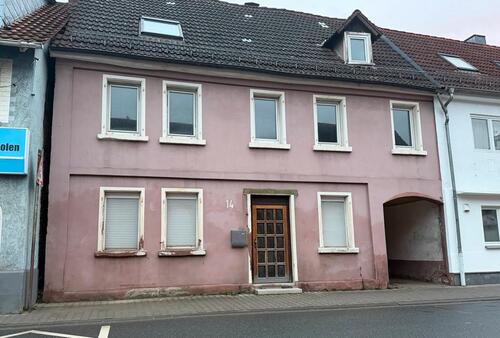 Foto - Altbauhaus in zentraler Lage Rimbach 240 m² Ohne Provision