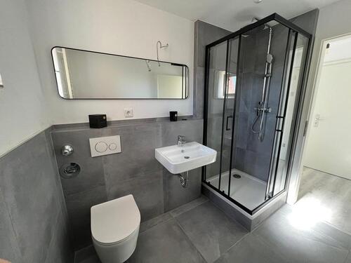 Foto - Neu renovierte 1-2 Zimmer-Wohnung in Top-Lage – 38 m²
