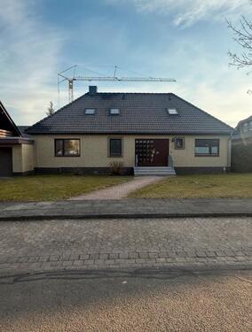 Foto - Freistehendes Einfamilienhaus zum Erstbezug nach Sanierung