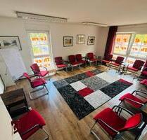 VIELSEITIG NUTZBAR - Büro Praxis Kanzlei Agentur in Velten