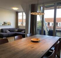 Moderne 2-Zimmer Dachgeschosswohnung mit Terasse in Wilmersdorf - Berlin Charlottenburg-Wilmersdorf