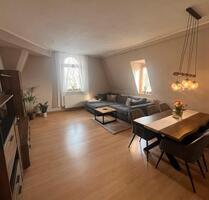 wunderschöne 3 Raum Wohnung mit eigenem Garten - Riesa