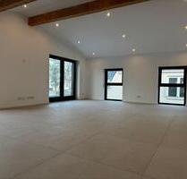 NEU: Designer-Wohnung mit eigenem Eingang und Stellplatz in Langenhagen