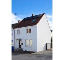 Reihenendhaus mit Photovoltaik und hochwertig modernisiert! - Schwäbisch Gmünd