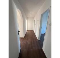 3 Zimmer Wohnung zu vermieten - 400,00 EUR Kaltmiete, in Wilhelmshaven (PLZ: 26382)