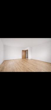 Foto - Attraktive 3-Zimmer-Wohnung in Stuttgart-Obertürkheim