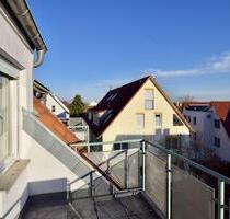 Renovierte Dachgeschosswohnung im Herzen von Echterdingen - Leinfelden-Echterdingen