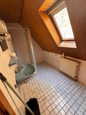 Foto - Etagenwohnung zur Miete in Lohnsfeld