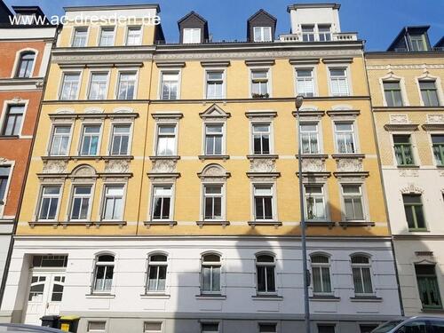 Foto - Schlosschemnitz, Winklerstraße 21, PKW-Außenstellplatz zu vermieten