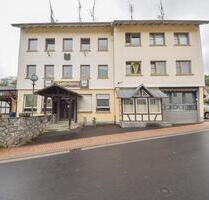DIETZ: Zentral gelegene Gaststätte mit Biergarten-Terrasse in Sailauf - Hauptstraße viele Parkplätze