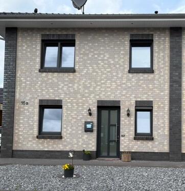 Foto - STADTVILLA DHH ZU VERKAUFEN - 359.000,00 EUR Kaufpreis, ca.  125,00 m²