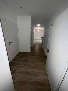Foto - 3-Zimmerwohnung 90 qm Neubau Erstbezug, EBK, im Herzen von Hennef
