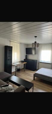 Foto - Büroraum 1.OG mit separaten WC - 300,00&nbsp;EUR Kaltmiete, ca.&nbsp; 18,00&nbsp;m&sup2;