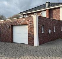 Gehobene Neubau-Stadtvilla mit KaminSaunaWallbox in Top-Lage - Braunschweig Lehndorf-Watenbüttel