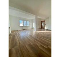 Schöne, frisch renovierte Altbau-Wohnung in Usingen-Wilhelmsdorf