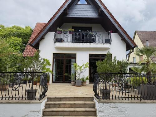 Foto - Zweifamilienhaus - 850.000,00&nbsp;EUR Kaufpreis, ca.&nbsp; 250,00&nbsp;m&sup2;