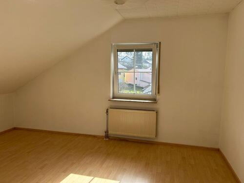 Foto - 3 Zimmer Dachgeschoßwohnung in Solms