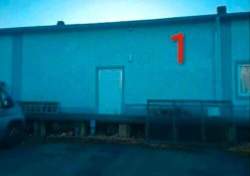 Foto - 2 x Lagerhalle Hobbyraum mit LaderampeStromHeizung