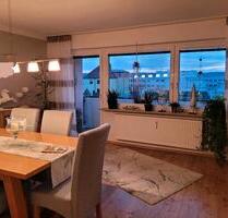 Attraktive 4-Zimmer-Wohnung mit 2 Balkonen - Selb