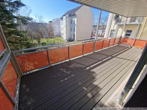 Foto - Hochwertiger Erzbezug im Hochparterre + Balkon + Einbauküche möglich