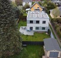 3 Raum Wohnung mit Garten - 1.400,00&nbsp;EUR Kaltmiete, ca.&nbsp; 77,00&nbsp;m&sup2; in Berlin (PLZ: 12623) Treptow-Köpenick