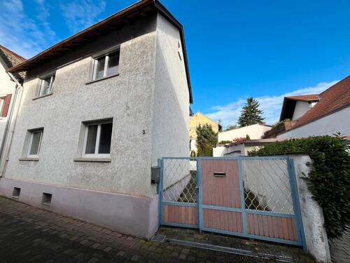 Foto - Einfamilienhaus in Wolfsheim - 175.000,00 EUR Kaufpreis,