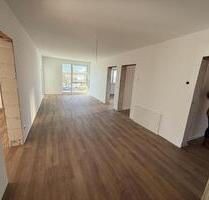 Büro, Praxis oder Studio – repräsentativ & lichtdurchflutet - Ludwigsburg Eglosheim