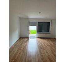 2 Raum Erdgeschosswohnung - 409,00 EUR Kaltmiete, in Essen (PLZ: 45326) Stadtbezirk V