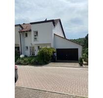 NEULEININGEN MODERNE LICHTDURCHFLUTETE DHH GARTEN_XXL GARAGE - Kindenheim