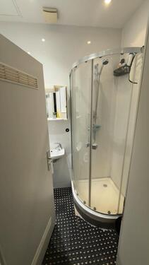 Foto - Wohnung in sehr guter Lage - 800,00&nbsp;EUR Kaltmiete, ca.&nbsp; 46,00&nbsp;m&sup2;