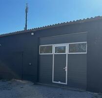 Großgarage mit Büro, Lagerraum und WC - Bedburg