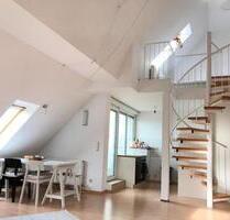 Nürnberg lichtdurchflutete exkl. Oase, DG, mit 2 Loggien, Küche