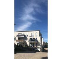 helle, moderne Wohnung mit EBK, Balkon und TG zu vermieten - Osnabrück Eversburg